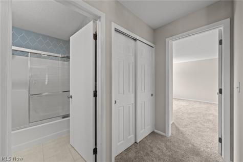 82 Silver Valley Boulevard Munroe Falls OH 44262