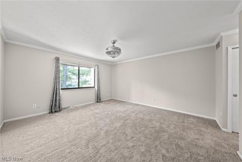 82 Silver Valley Boulevard Munroe Falls OH 44262
