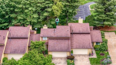 82 Silver Valley Boulevard Munroe Falls OH 44262