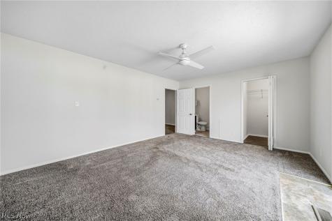 7982 Colonial Drive Mentor OH 44060