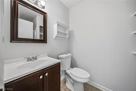 7982 Colonial Drive Mentor OH 44060