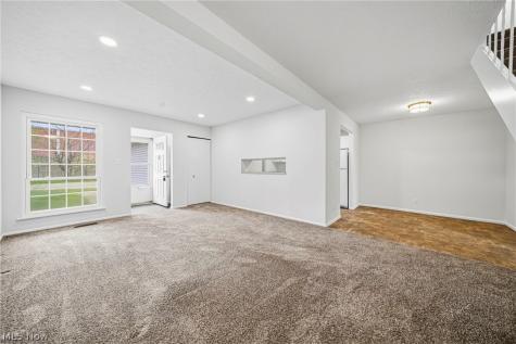 7982 Colonial Drive Mentor OH 44060