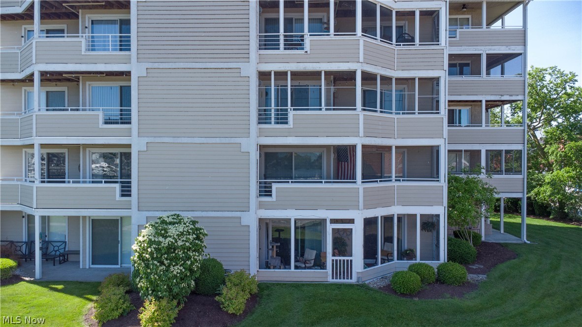 30 Marina Point Drive Sandusky OH 44870