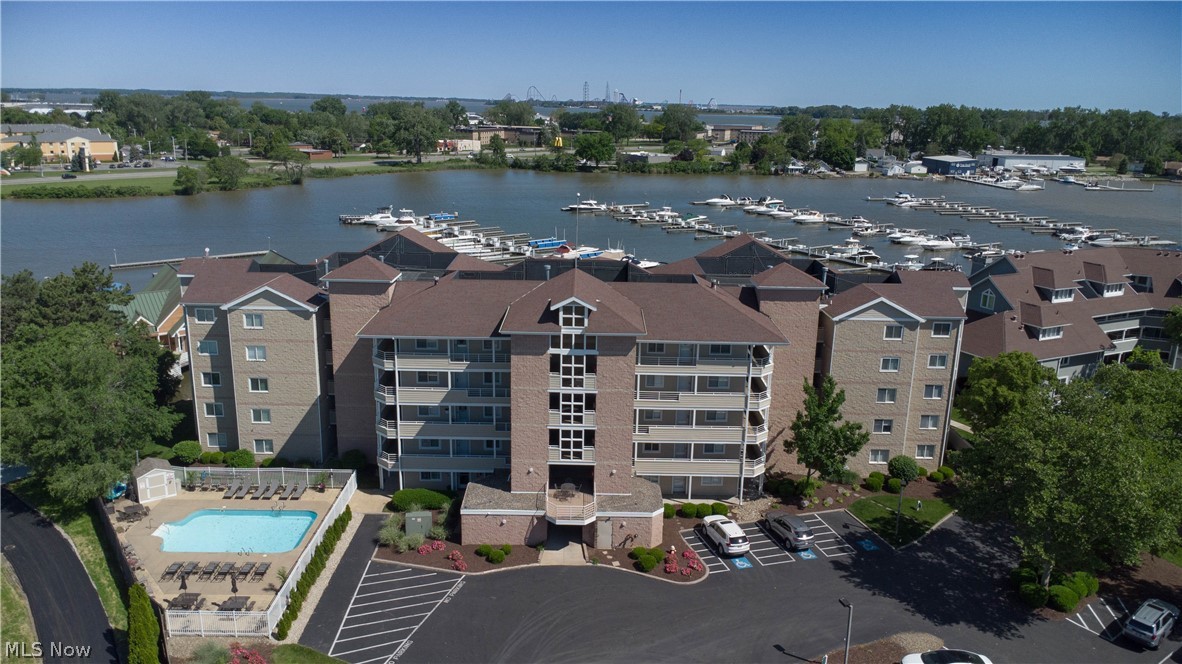 30 Marina Point Drive Sandusky OH 44870