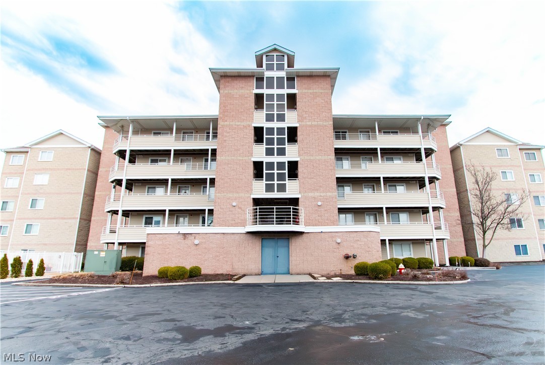 30 Marina Point Drive Sandusky OH 44870