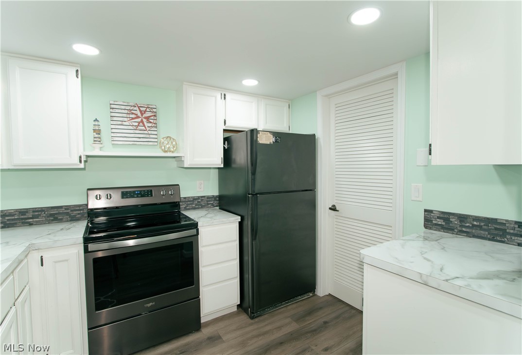 30 Marina Point Drive Sandusky OH 44870