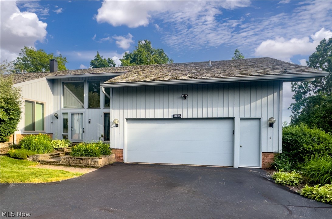 540-35 Ridgeway Drive Aurora OH 44202