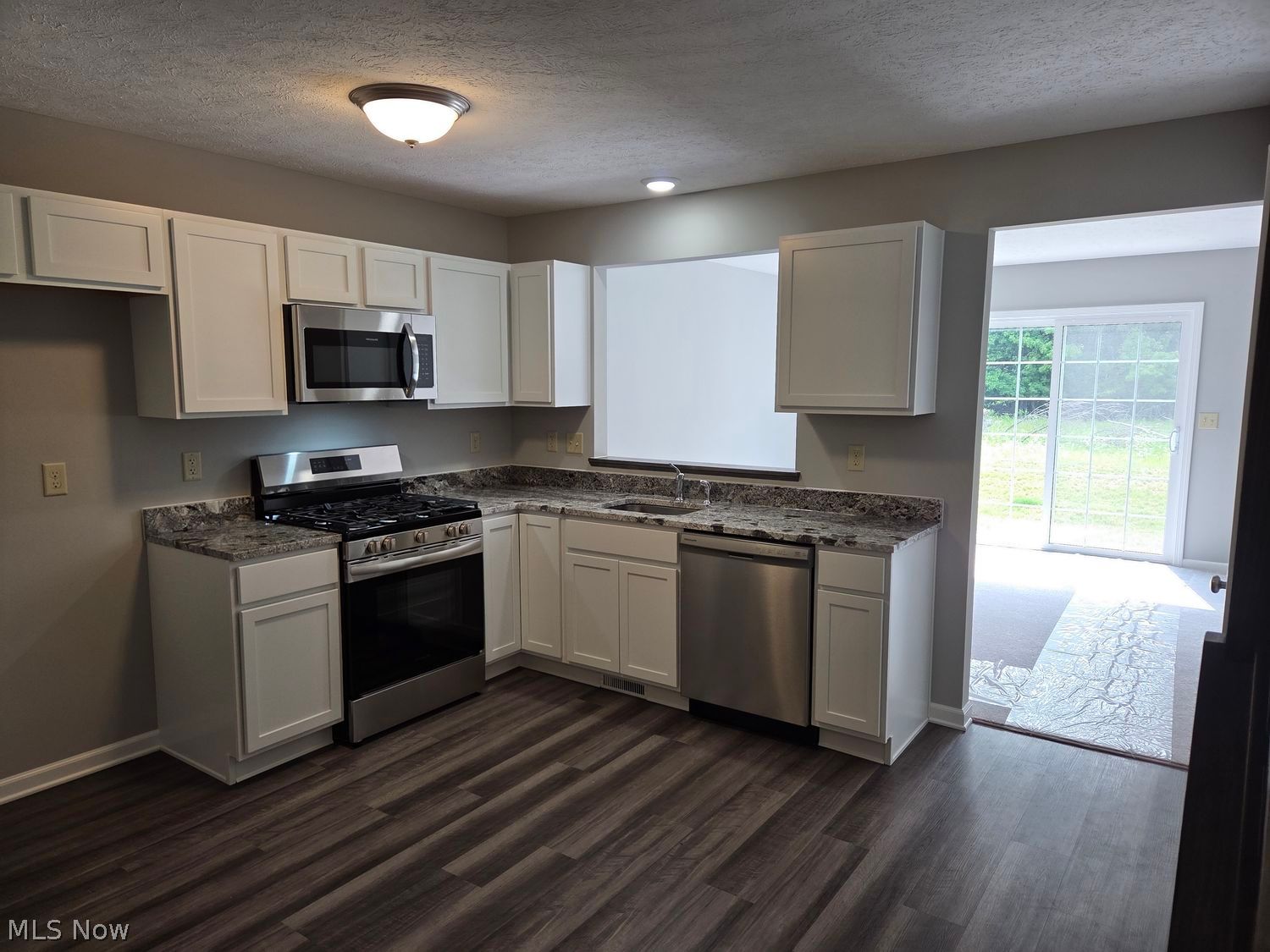 3772 Freedom Place Lorain OH 44053
