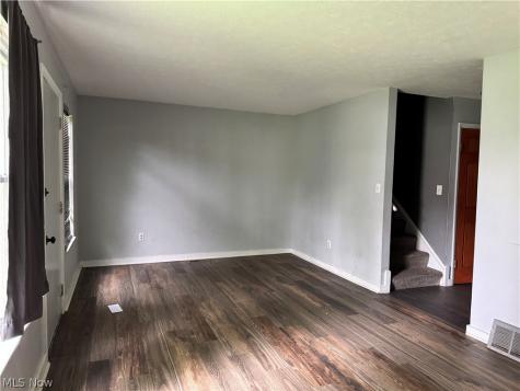 9409 Manor Avenue Cleveland OH 44104