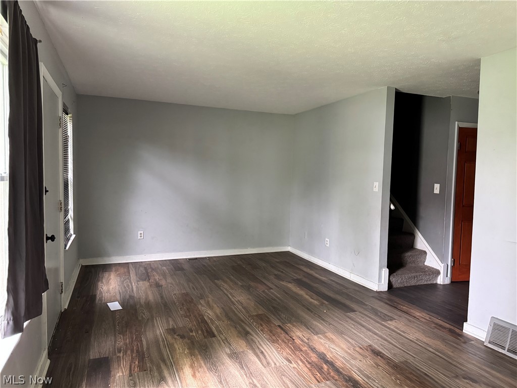 9409 Manor Avenue Cleveland OH 44104