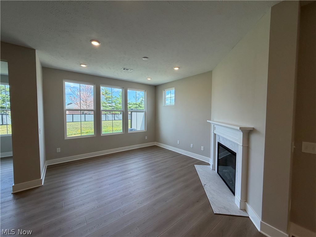 32736 Sandridge Run Avon Lake OH 44012