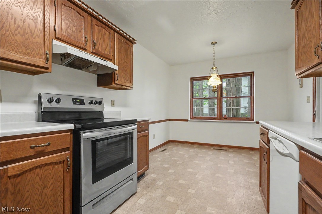 1344 Fox Run Court Youngstown OH 44512