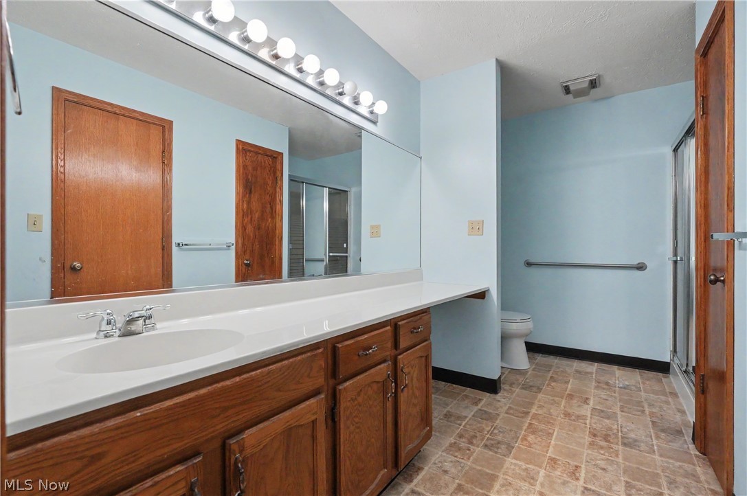 1344 Fox Run Court Youngstown OH 44512