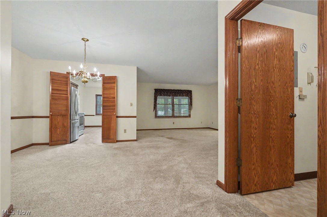 1344 Fox Run Court Youngstown OH 44512