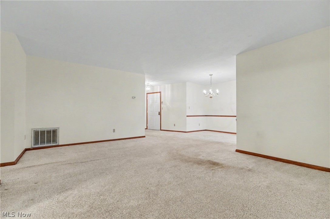 1344 Fox Run Court Youngstown OH 44512