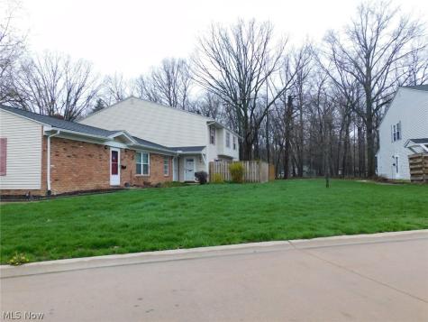 8027 Independence Drive Mentor OH 44060