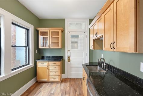 2473 Overlook Road Cleveland Heights OH 44106