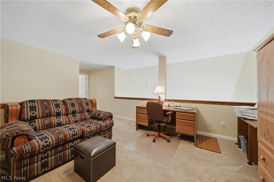 1652 Southpointe Circle NE Canton OH 44714