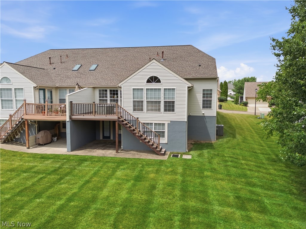 1652 Southpointe Circle NE Canton OH 44714
