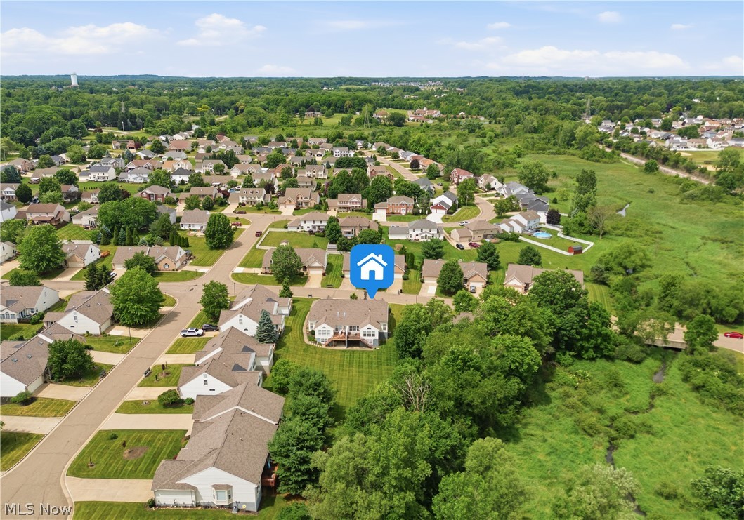 1652 Southpointe Circle NE Canton OH 44714