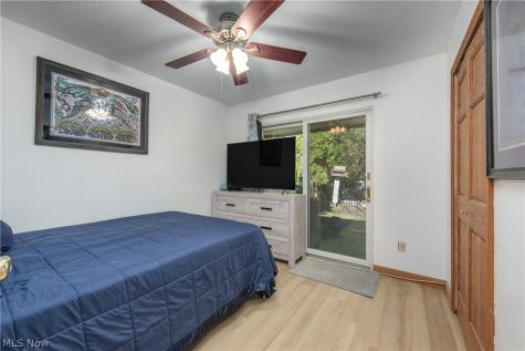 21872 River Oaks Drive Rocky River OH 44116