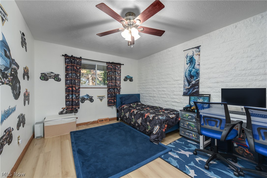 21872 River Oaks Drive Rocky River OH 44116