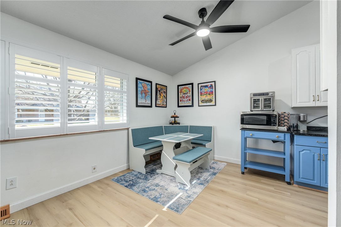 21872 River Oaks Drive Rocky River OH 44116