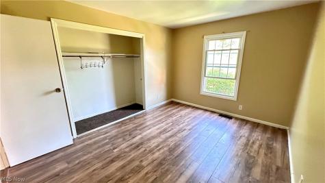 24 Washington Square Euclid OH 44143