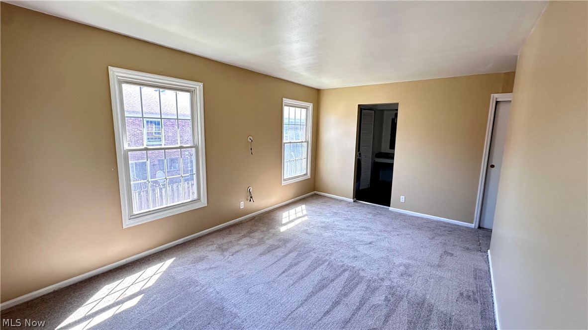 24 Washington Square Euclid OH 44143