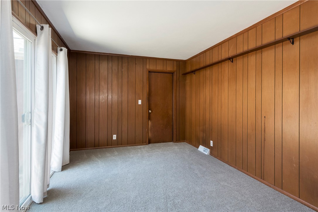 6484 State Road Parma OH 44134