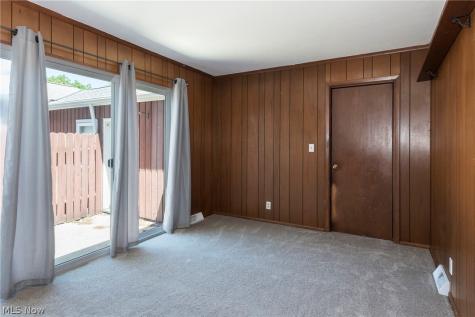 6484 State Road Parma OH 44134