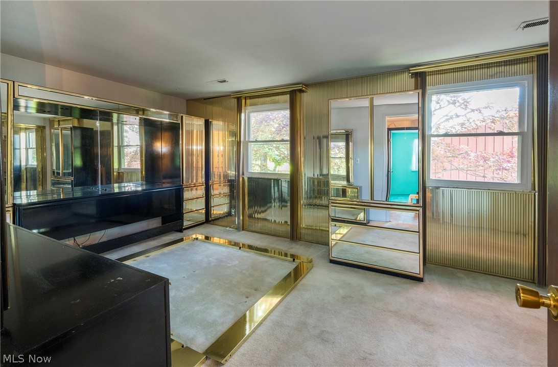 6484 State Road Parma OH 44134