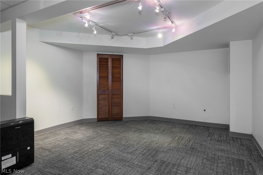 6484 State Road Parma OH 44134