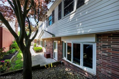 6484 State Road Parma OH 44134