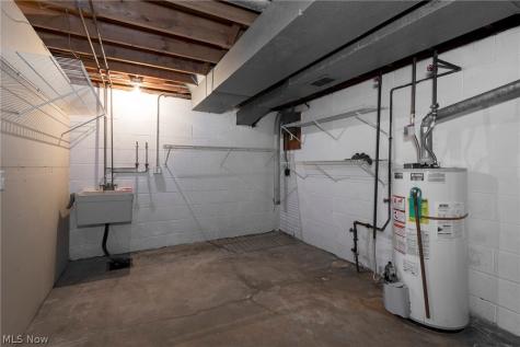 6484 State Road Parma OH 44134