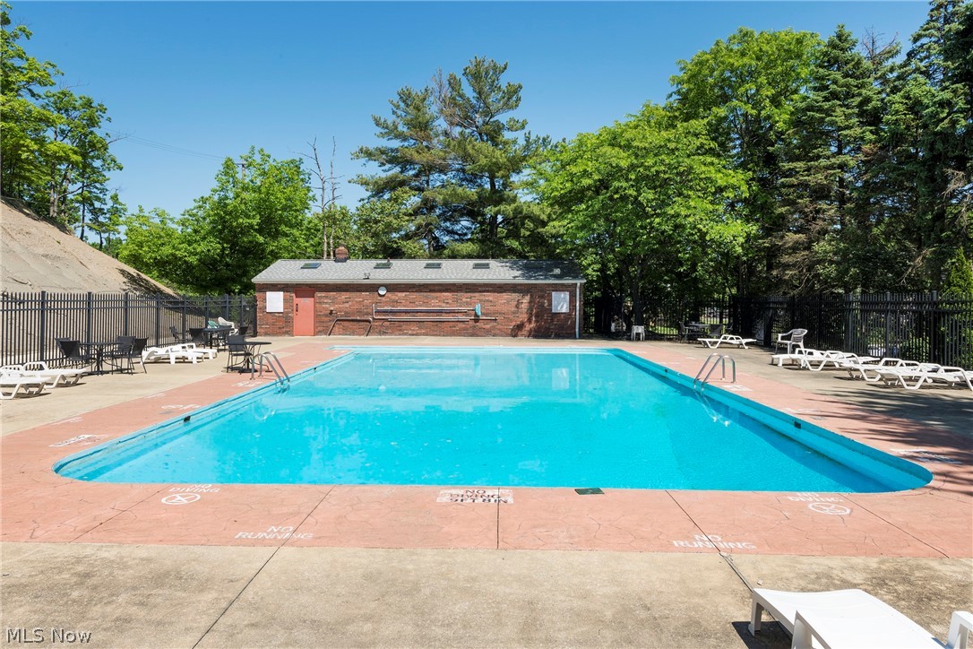 6484 State Road Parma OH 44134