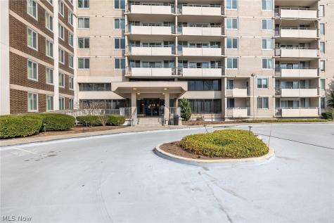 12900 Lake Avenue Lakewood OH 44107