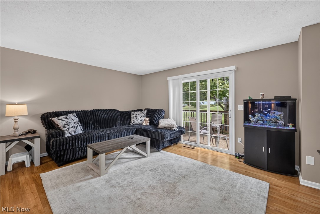 1285 Leeward Lane Willoughby OH 44094