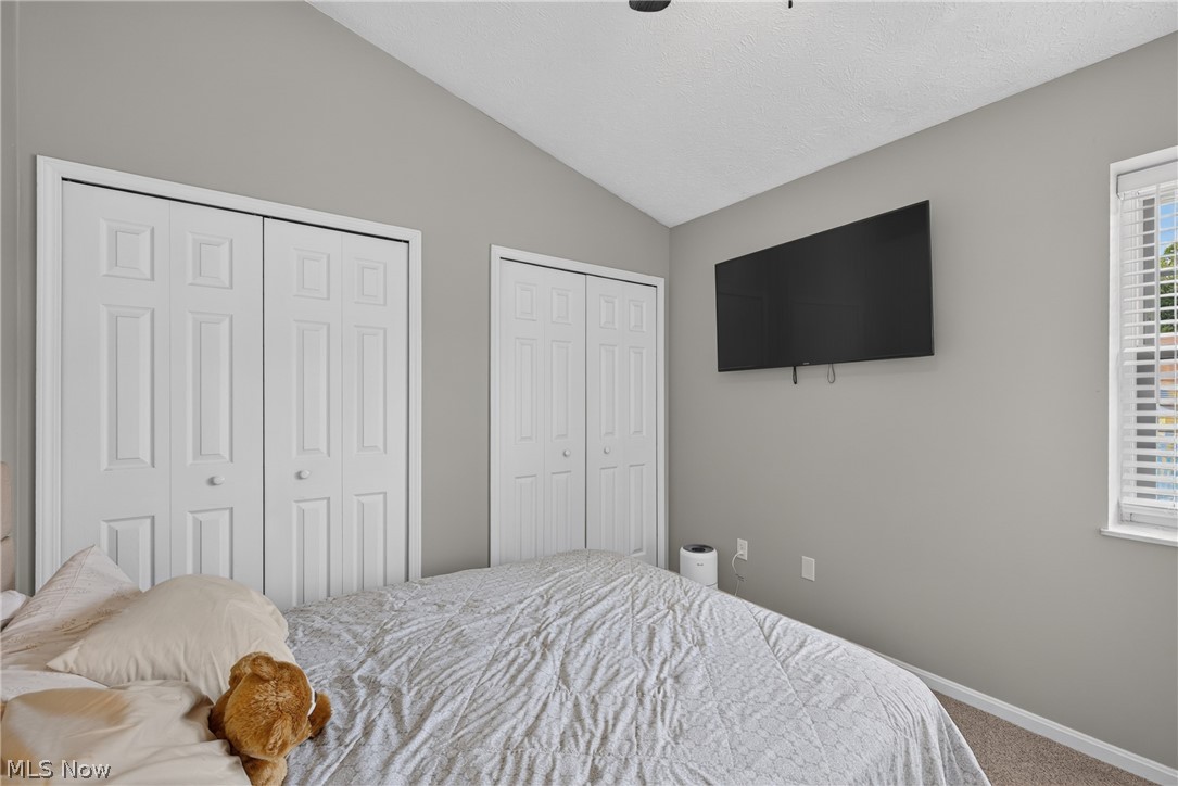 1285 Leeward Lane Willoughby OH 44094