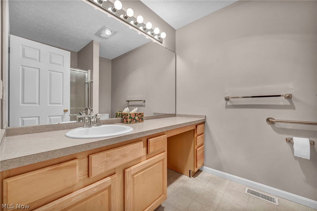 3205 Village Green Drive Westlake OH 44145