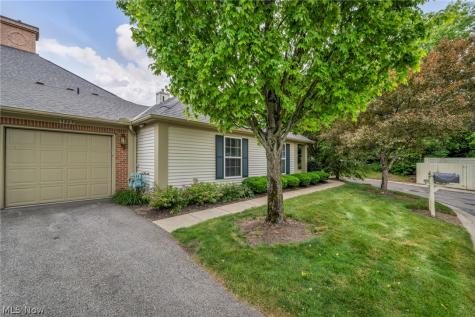 3205 Village Green Drive Westlake OH 44145