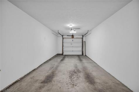 3205 Village Green Drive Westlake OH 44145