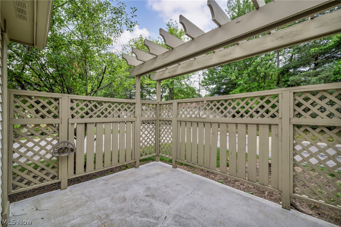 3205 Village Green Drive Westlake OH 44145