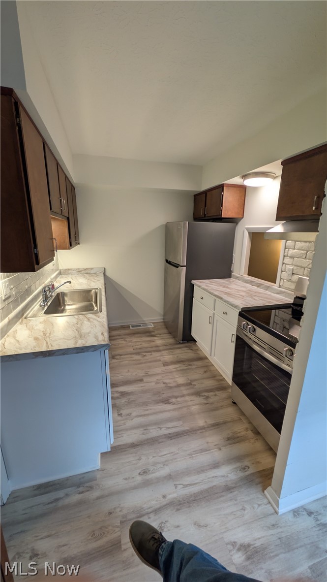 10137 Tradewinds Cove Aurora OH 44202