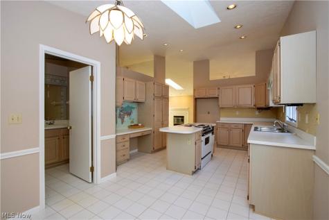 588 Forest Creek Drive Wooster OH 44691