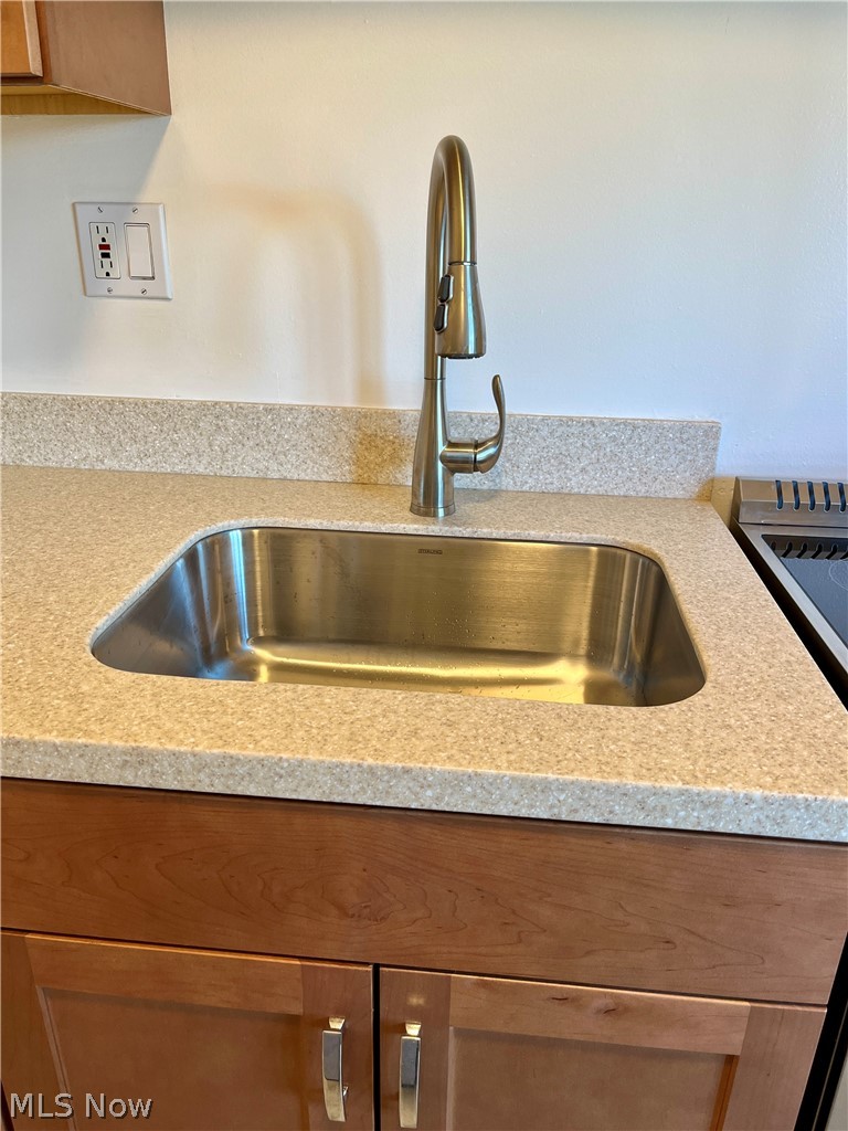 10301 Lake Avenue Cleveland OH 44102