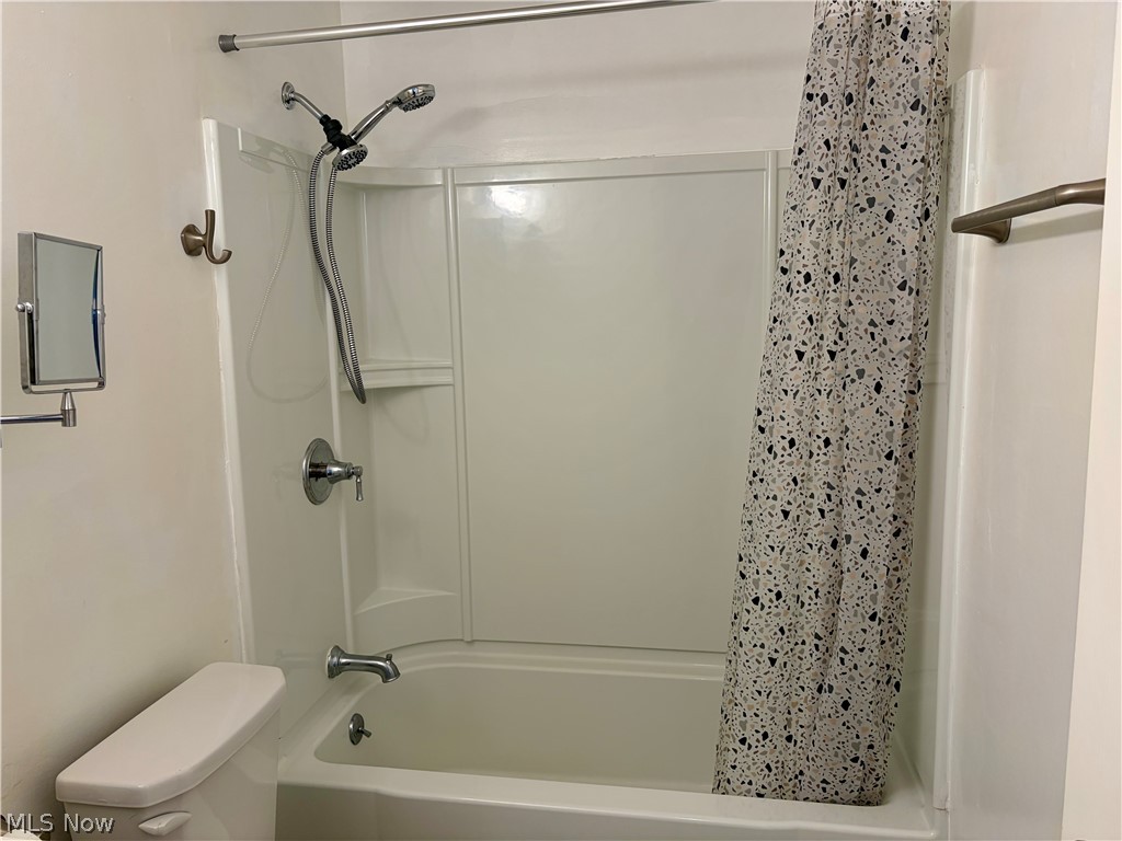 10301 Lake Avenue Cleveland OH 44102