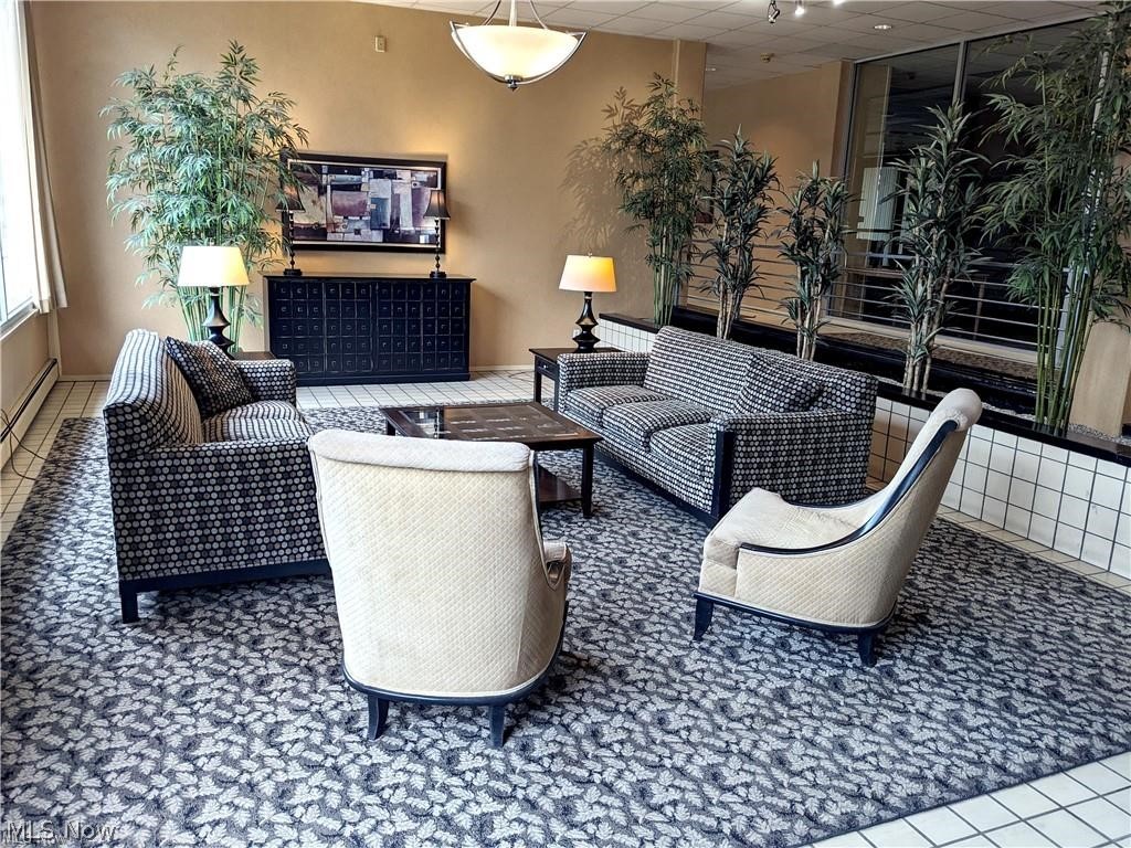 10301 Lake Avenue Cleveland OH 44102