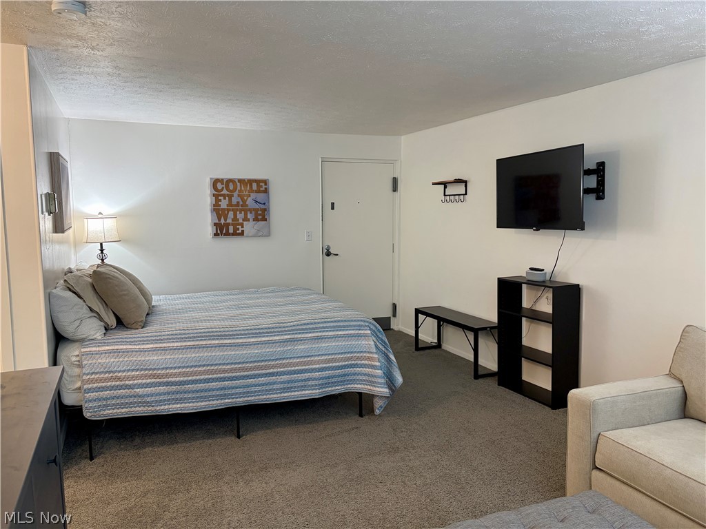 10301 Lake Avenue Cleveland OH 44102