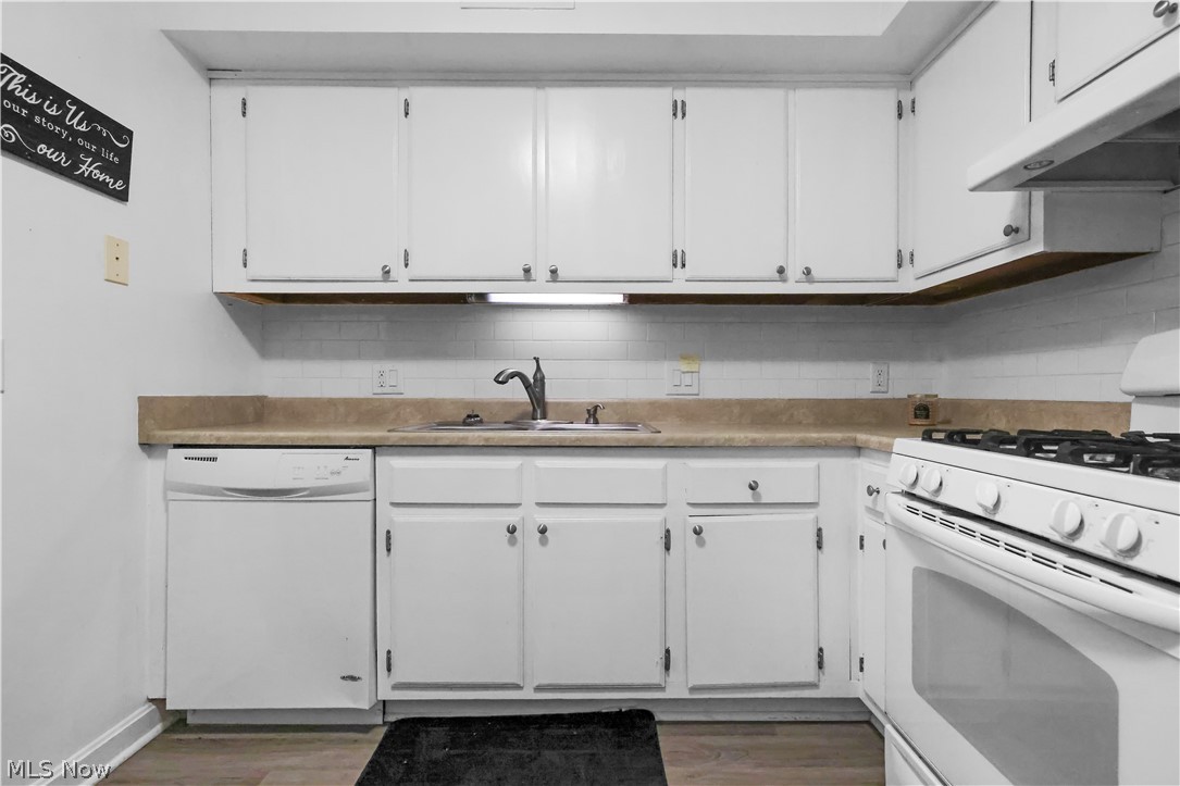 6330 Greenwood Sagamore Hills OH 44067